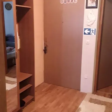 Apartment Loncaric Makarska